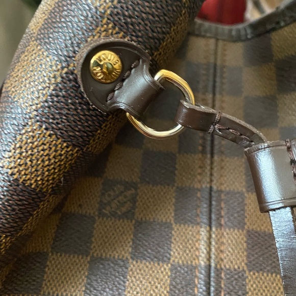 Authentic Louis Vuitton Damier Neverfull GM - Picture 6 of 6